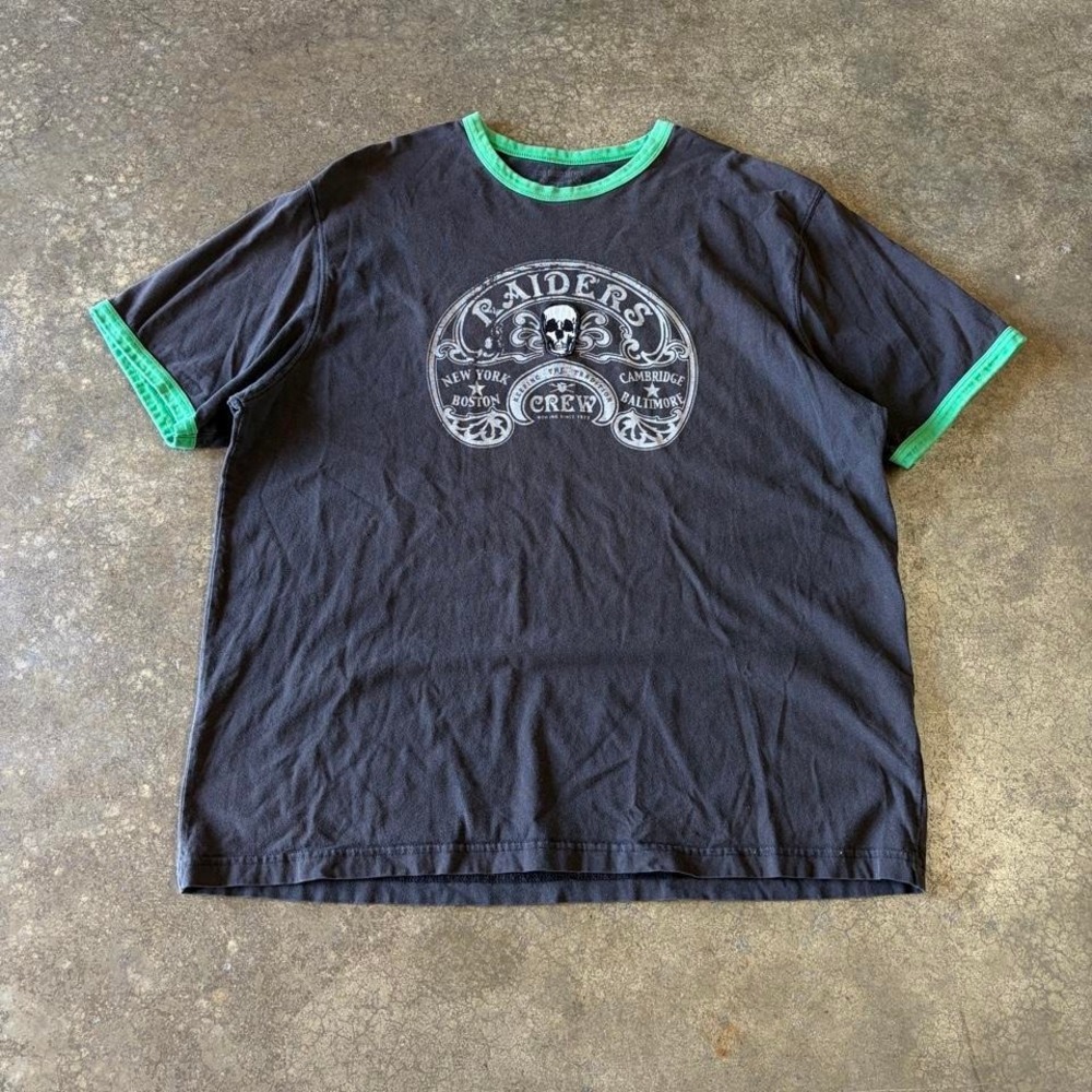 2000s Y2K nobo raiders ringer tee
